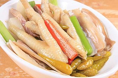 《旷野之息》续作《塞尔达传说：王国之泪》明年5月12日发售